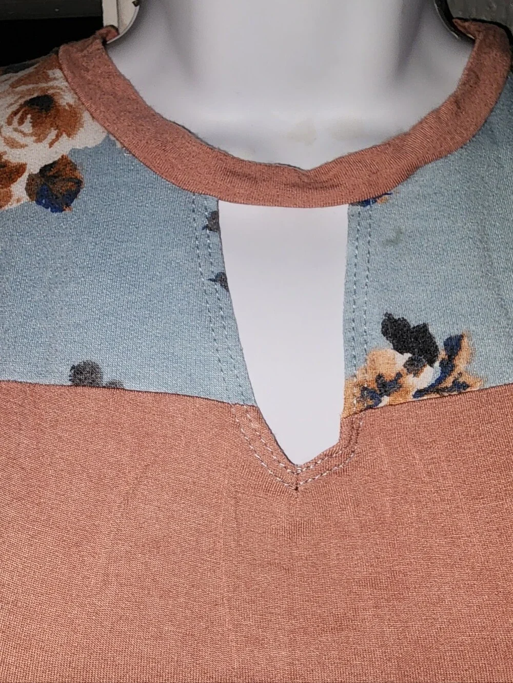 🏵Woman Size XS Moa Moa Top🏵 - Picture 4 of 6